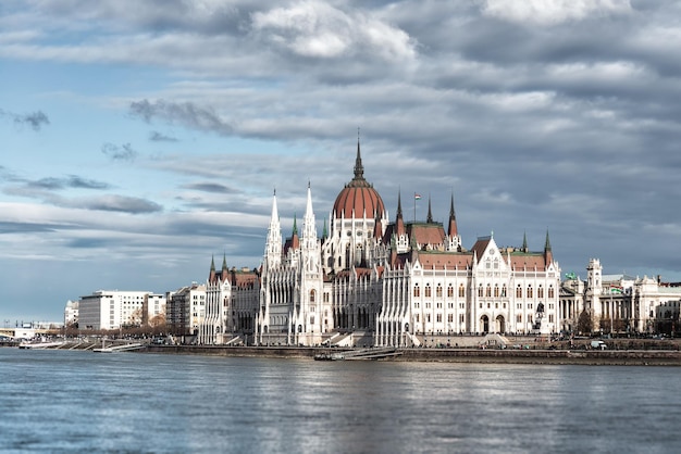 Węgierski parlament nad Dunajem Budapeszt Węgry