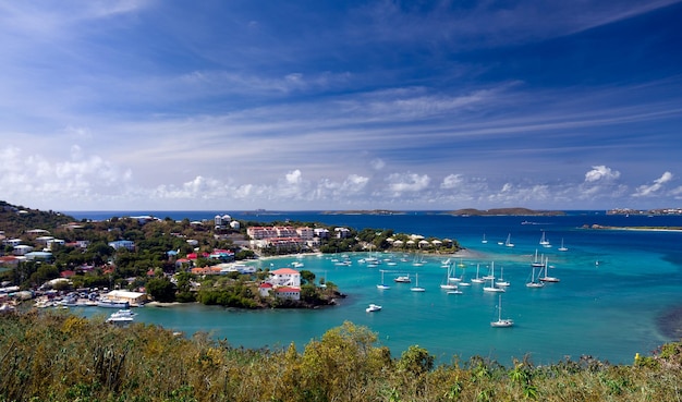 Wejście do Cruz Bay na St John