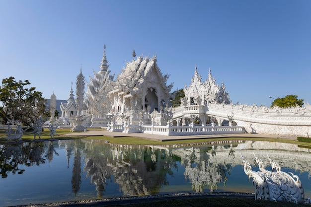 White Temple lub Wat Rong Khun, Chiang Rai, Tajlandia Symbol prowincji Chiang Rai