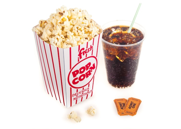 Wiadro Popcornu z Biletami i Coca Colą