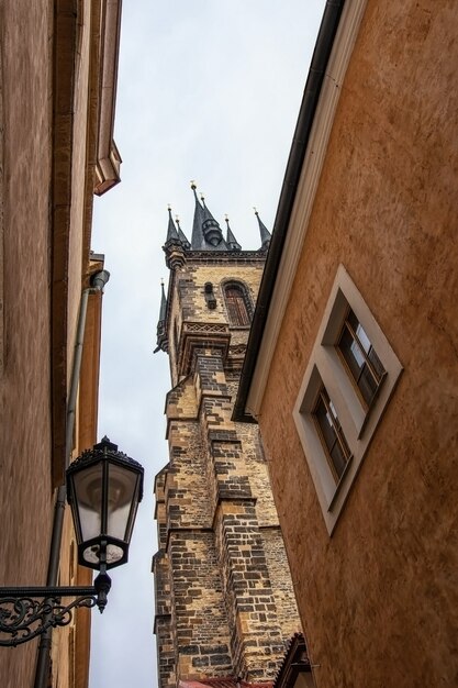 Widok Kościoła Tyn W Pradze, Czechy.
