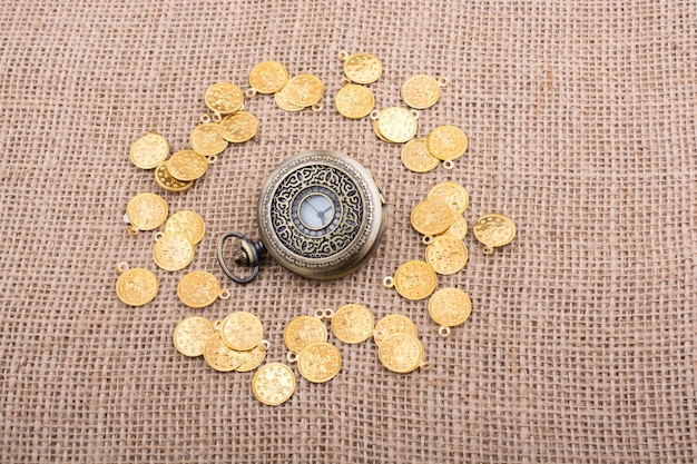Zdjęcie widok monet pod wysokim kątem