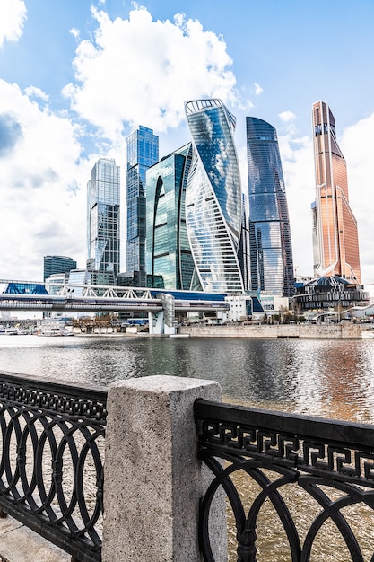 Widok Moscow International Business Center