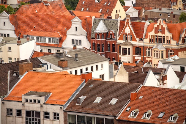 Widok na dach w mieście Lubeka, Niemcy