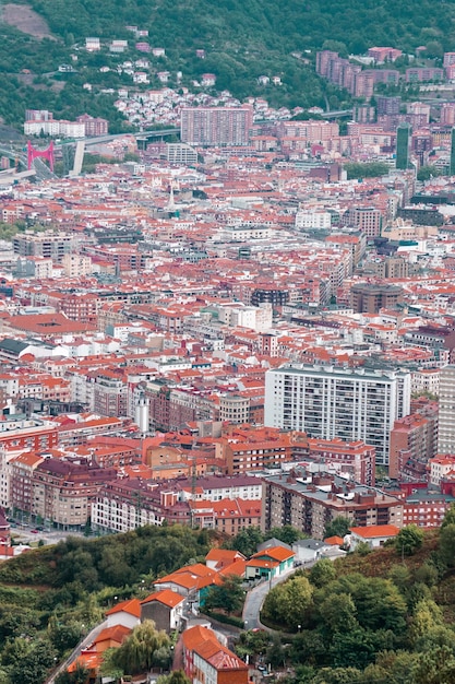 widok na miasto z miasta Bilbao, kraj Basków, hiszpania, cele podróży