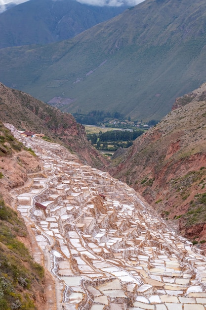 Widok Na Naturalne Baseny Solne W Las Salineras De Maras W świętej Dolinie Cusco. Peru