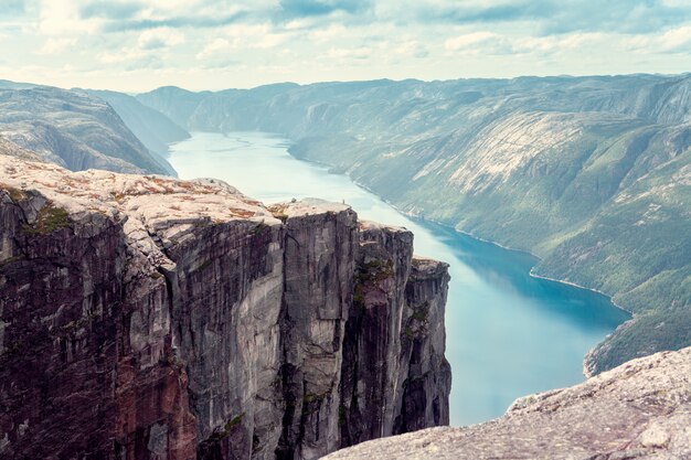 widok na norweski fiord