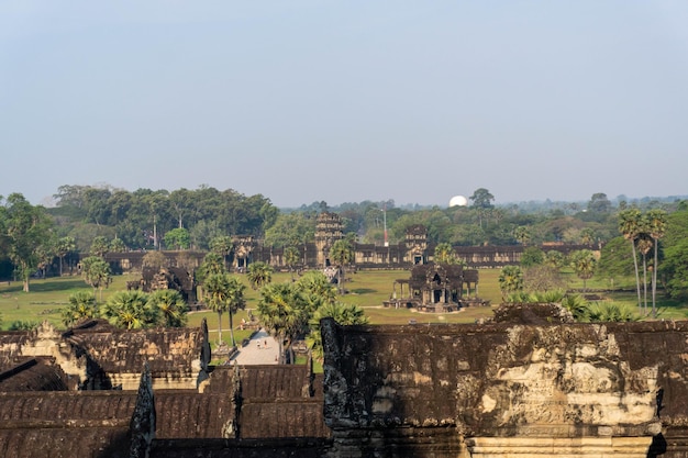 Widok na okolicę ze świątyni angkor wat