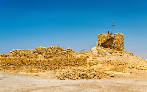 Widok na ruiny twierdzy Masada - Pustynia Judzka, Izrael