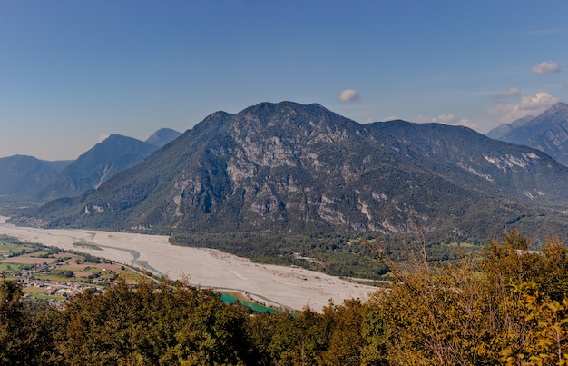 Widok Na Rzekę Tagliamento Z Góry Ercole, Włochy