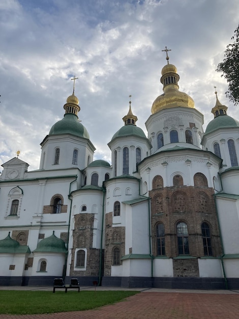 Widok na Sobór św. Zofii Kijów Ukraina Główny symbol Ukraińskiego Kościoła Prawosławnego