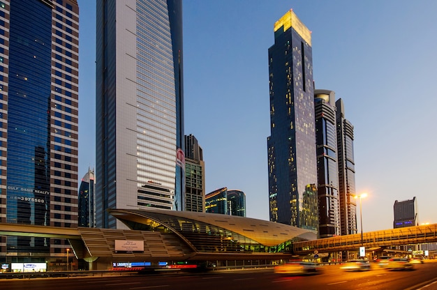 Widok Na Wieżowce Sheikh Zayed Road W Dubaju, Zea