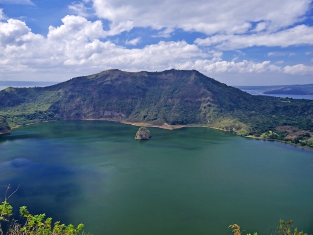 Widok na wulkan Taal, Filipiny