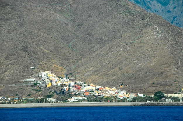 Widok na Wyspy Kanaryjskie La Gomera od strony oceanu
