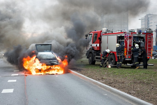 Zdjęcie widok pożaru w autobusie