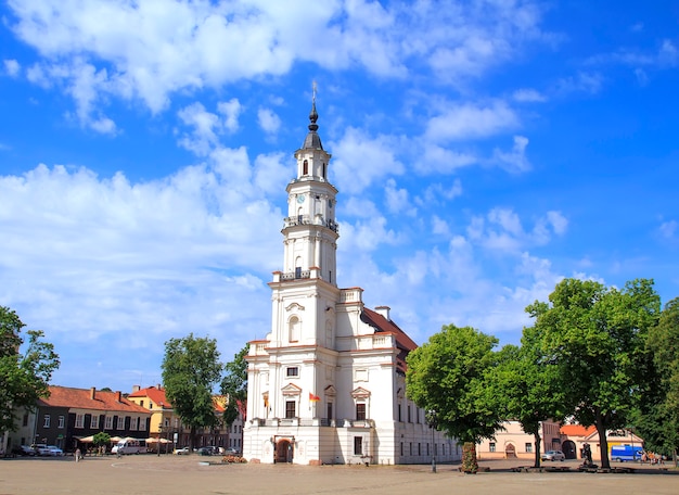 Widok ratusz w starym mieście. Kowno