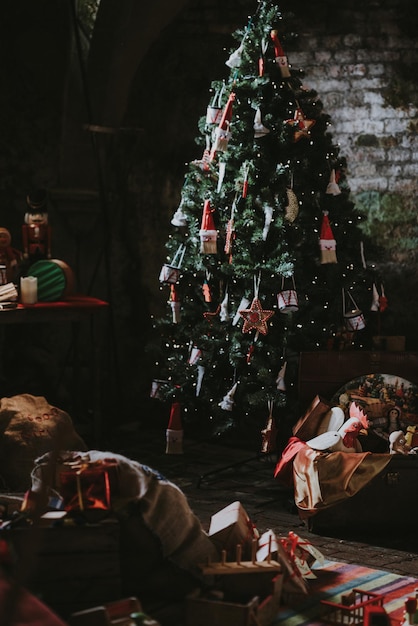 Widok świątecznej dekoracji w domu