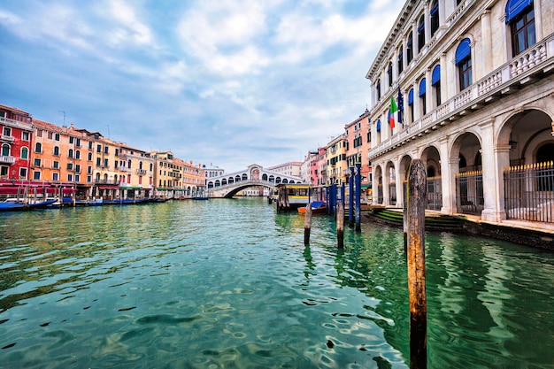 Widok Wenecji Z Mostem Rialto Na Canal Grande, Włochy
