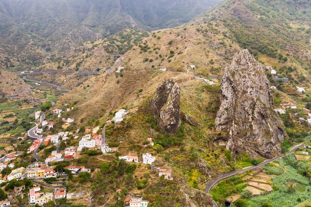 Widok z góry na góry na wyspie La Gomera Wyspy Kanaryjskie HiszpaniaPiękny krajobraz wyspy Homer