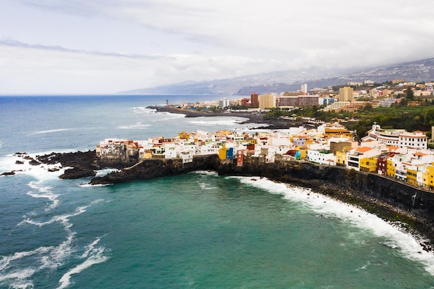 Widok Z Góry Na Miasto Punta Brava W Pobliżu Miasta Puerto De La Cruz Na Teneryfie Wyspy Kanaryjskie Ocean Atlantycki Hiszpania