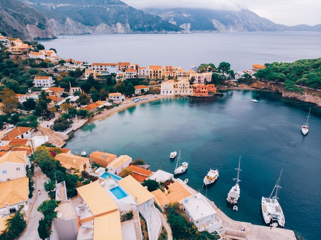 Widok Z Góry Panorama Greckiego Miasta Asos Kefalonia