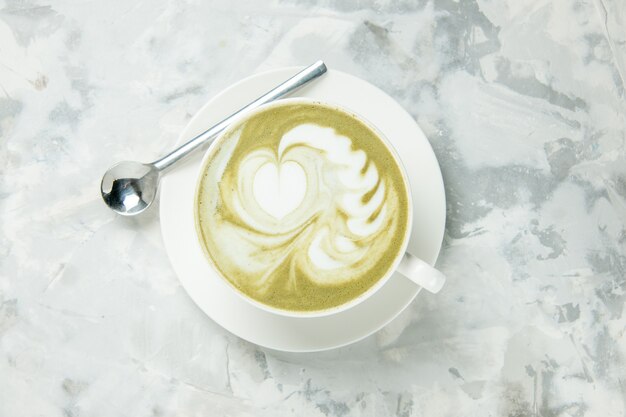widok z góry pyszne espresso filiżanka kawy na białym tle deser herbata ciastko ciastko ciastko słodkie americano capuccino