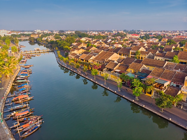 Widok z lotu ptaka Hoi An starożytnego miasta w Wietnamie