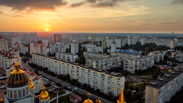 Widok Z Lotu Ptaka Kijów Ukraina O Zachodzie Słońca Budynki Mieszkalne Katedry świętego Wstawiennictwa