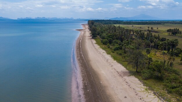 Widok z lotu ptaka krajobraz Koh Lanta, Krabi Tajlandia