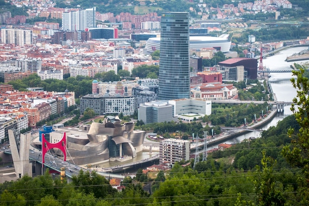 Widok z lotu ptaka miasta Bilbao Kraj Basków Hiszpania