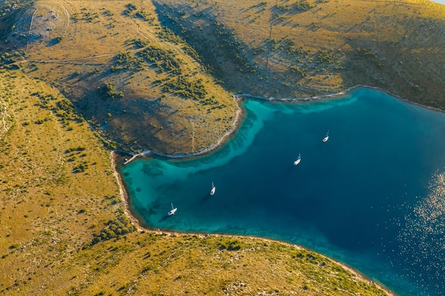 Widok z lotu ptaka na archipelag wysp Kornati o wschodzie słońca Park Narodowy Kornati Chorwacja