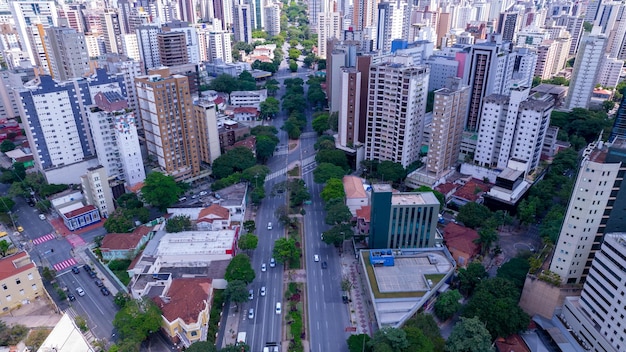 Widok z lotu ptaka na centralny region Belo Horizonte Minas Gerais Brazylia Budynki komercyjne na Avenida Afonso Pena