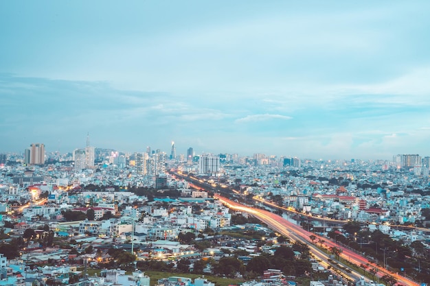 Widok Z Lotu Ptaka Na Drogi Budynków Bitexco Tower Droga Vo Van Kiet W Mieście Ho Chi Minh Daleko Jest Wieżowiec Landmark 81 Koncepcja Podróży