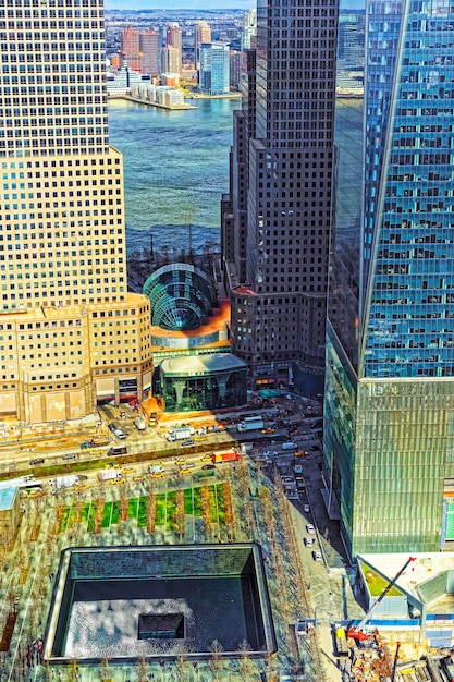 Widok Z Lotu Ptaka Na National Memorial 11 Września - 9/11 - Dzielnicy Finansowej Na Dolnym Manhattanie. To Upamiętnienie Zamachów Terrorystycznych Z 11 Września 2001 R.