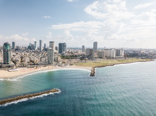 Widok z lotu ptaka na Tel Awiw i morze TelAviv Izrael