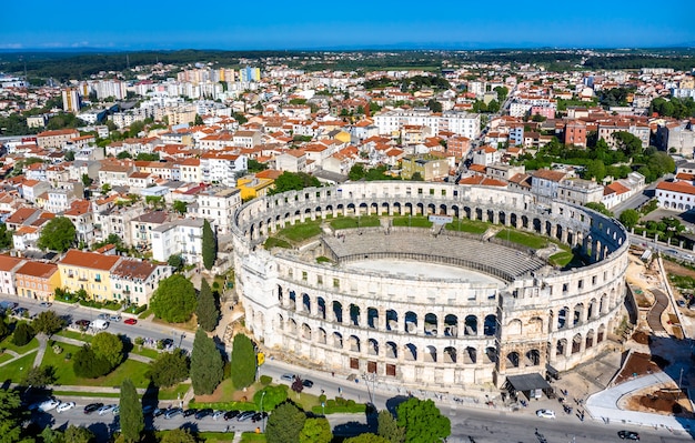 Widok z lotu ptaka rzymskiego amfiteatru w Puli, Chorwacja