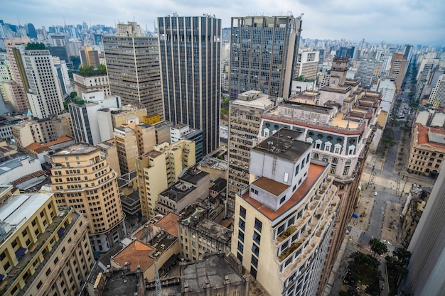 Zdjęcie widok z powietrza budynków w centrum miasta sao paulo w brazylii