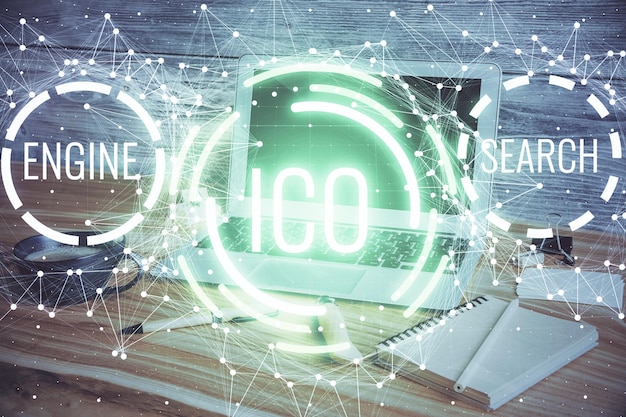 Wielokrotna ekspozycja hologramu i tabeli z motywem blockchain i gospodarki kryptograficznej z tłem komputera Koncepcja kryptowaluty bitcoin