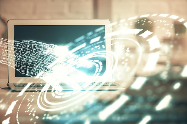 Wielokrotna ekspozycja komputera stacjonarnego i hologramu tematycznego technologii Koncepcja rozwoju oprogramowania