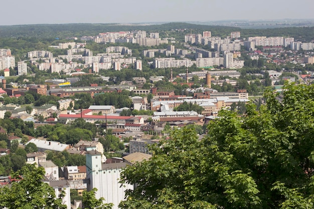 Wielopiętrowe budynki we Lwowie