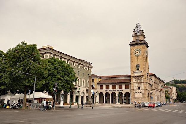 Wieża upadłych w centrum Bergamo we Włoszech