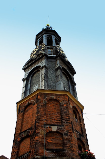 Zdjęcie wieża zegarowa muntoren w amsterdamie