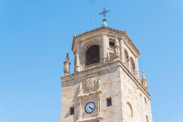Wieża zegarowa na placu Andaluzji Ubeda Jaen Hiszpania
