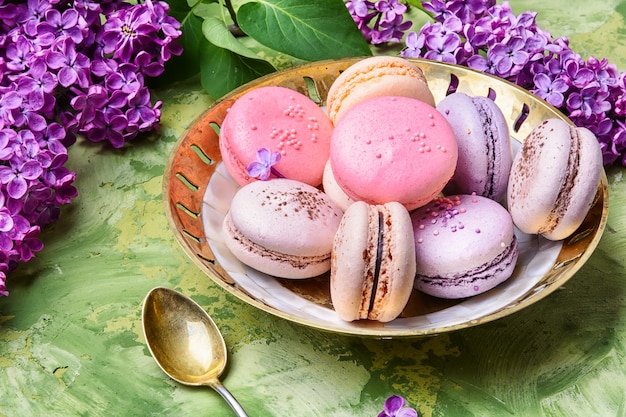 Wiosna deser od francuskich macaroons