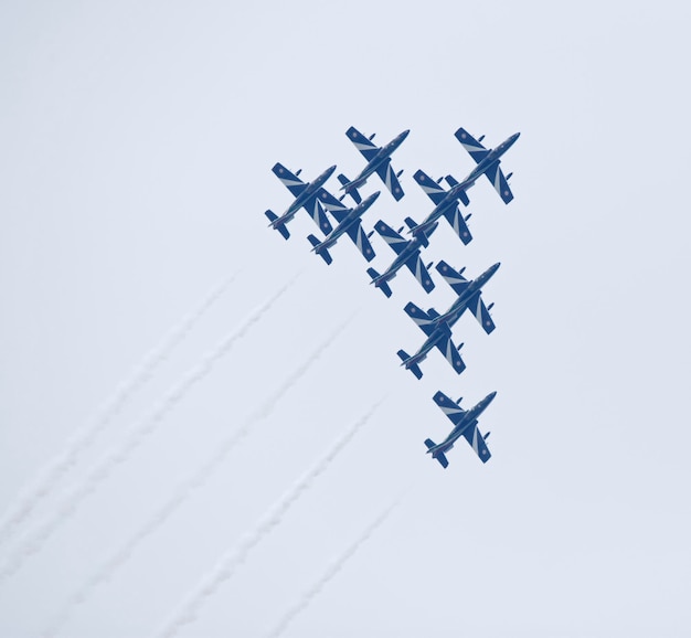 Włochy, Sycylia; 25 września 2016, pokazy lotnicze z odrzutowcami akrobatycznymi (Frecce Tricolori) - OD REDAKCJI