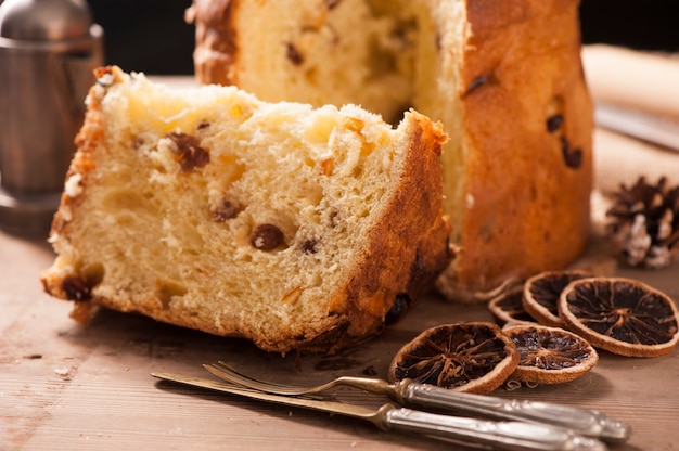 Włoskie ciasto Panettone