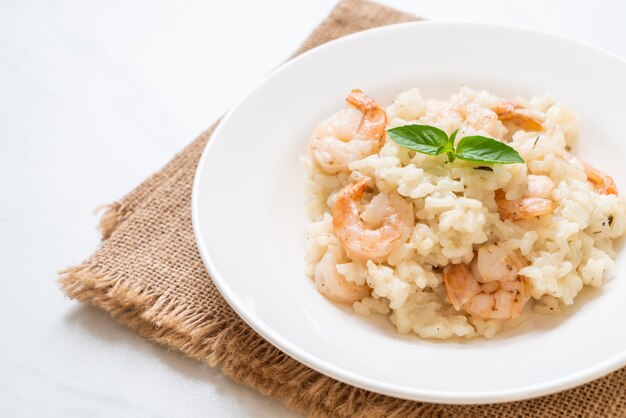 włoskie risotto z krewetkami