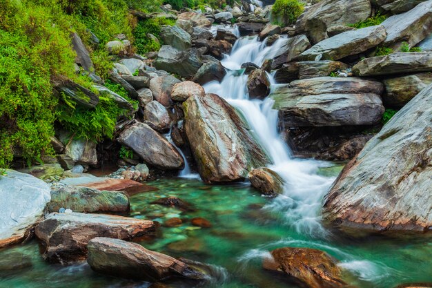 Wodospad Bhagsu. Bhagsu, Himachal Pradesh, Indie