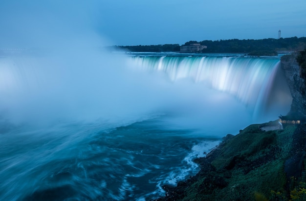 Wodospad Niagara z długim czasem naświetlania