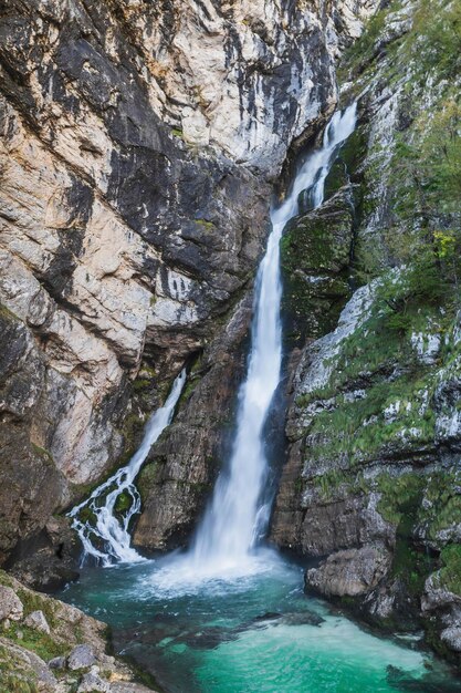 Wodospad Savica w pobliżu jeziora Bohinj. Słowenia, Europa.